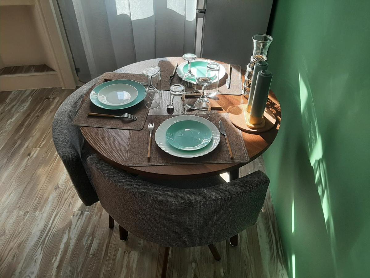 3 Apt T2 Cosy De 40 A 50 M2 Ideal Pour Un Deplacement Pro " Les Iris " Bourg-Saint-Andéol Dış mekan fotoğraf