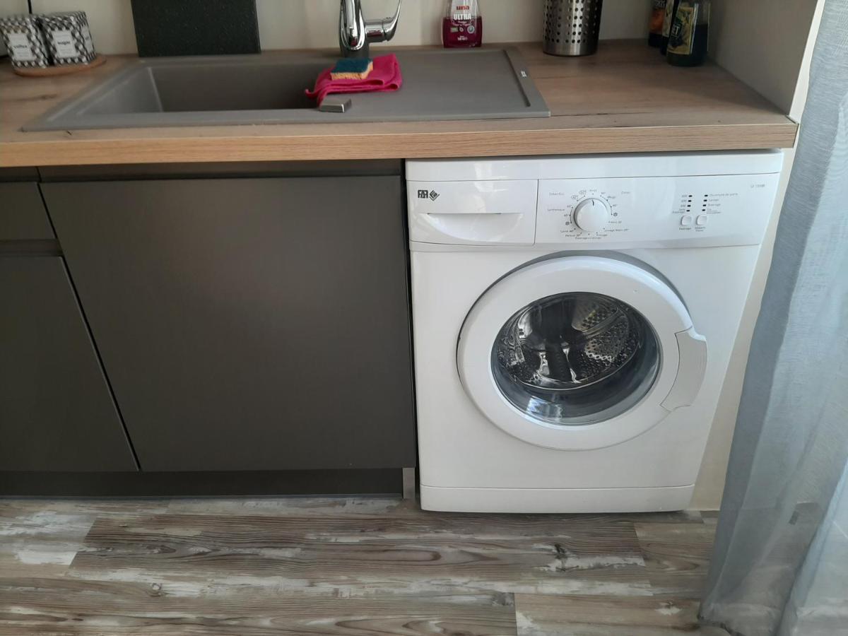 3 Apt T2 Cosy De 40 A 50 M2 Ideal Pour Un Deplacement Pro " Les Iris " Bourg-Saint-Andéol Dış mekan fotoğraf