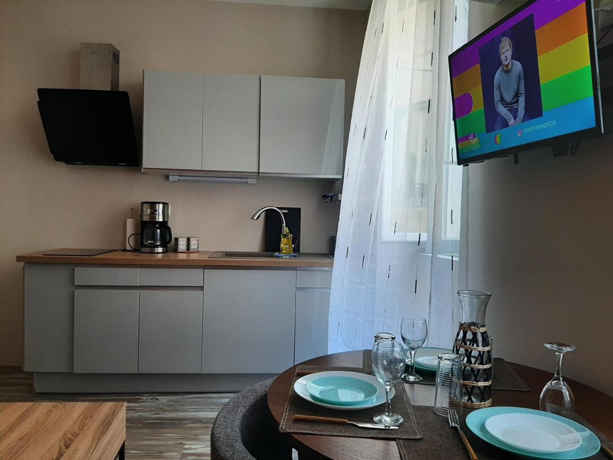 3 Apt T2 Cosy De 40 A 50 M2 Ideal Pour Un Deplacement Pro " Les Iris " Bourg-Saint-Andéol Dış mekan fotoğraf